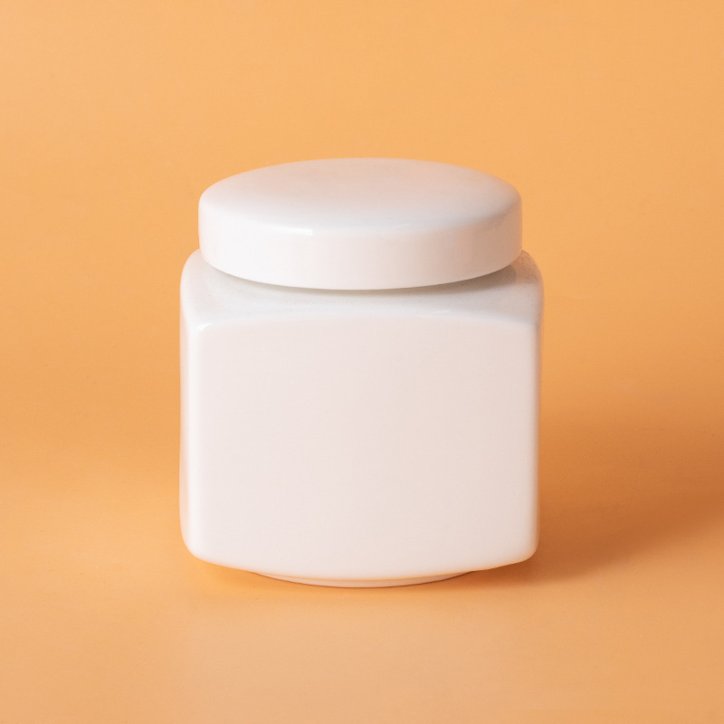 Square ash urn-white