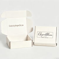 Boîtes d'expédition pliables en carton ondulé pour cadeaux, colis postaux, emballages avec logo pour pulls