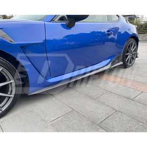 Falda lateral de fibra de carbono estilo VRS para Toyota GR86 ZN8 Subaru BRZ ZD8 - Product Image 3