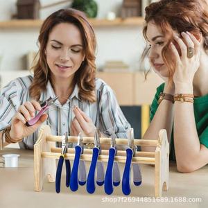 Estante de almacenamiento de madera para herramientas de joyería, organizador de escritorio con soporte para 5 alicates, soporte para herramientas de reparación para manualidades DIY - Product Image 4