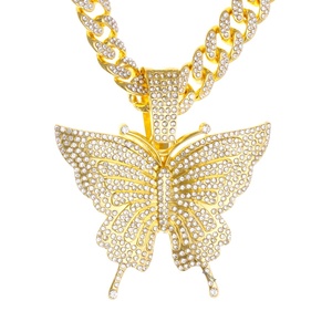 Collier chaîne cubaine en alliage style hip-hop avec pendentif croix entièrement sertie de diamants, design exagéré et transfrontalier - Product Image 4
