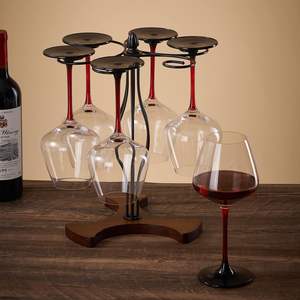 Porte-vin moderne en fer avec support pour 5 verres à pied, design rectangulaire, pour décoration de fête - Product Image 1