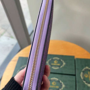 <span class=keywords><strong>Sac</strong></span> <span class=keywords><strong>à</strong></span> <span class=keywords><strong>main</strong></span> rétro européen <span class=keywords><strong>et</strong></span> américain <span class=keywords><strong>à</strong></span> fleurs en relief avec motif python multicolore pour femmes d'âge moyen - Product Image 5