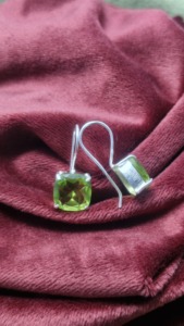 Boucles d'oreilles péridot de guérison Bijoux pendants en argent sterling 925 avec pierres précieuses vertes - Product Image 3