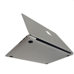 Portátil Empresarial Usado Macbook 2017 Air Convertible con Pantalla Táctil, Intel Core i5 de 13 Pulgadas, 8 GB/256 GB - Product Image 3