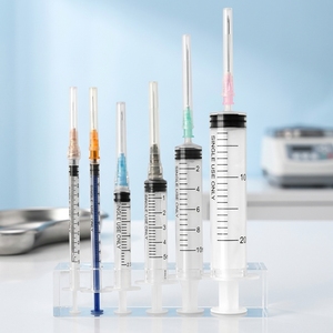 <span class=keywords><strong>Seringue</strong></span> à pointe Luer Slip avec <span class=keywords><strong>aiguille</strong></span>, à graduation claire et contrôle précis du liquide, pour cliniques, laboratoires et distributeurs, achat en gros, livraison rapide - Product Image 1