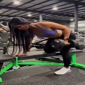 Grips de Treino Antiderrapantes GLSFitness Luvas Protetoras de Mão Ergonômicas de Silicone para Levantamento de Peso Academia e Treino Pegador de Mão Portátil - Product Image 5