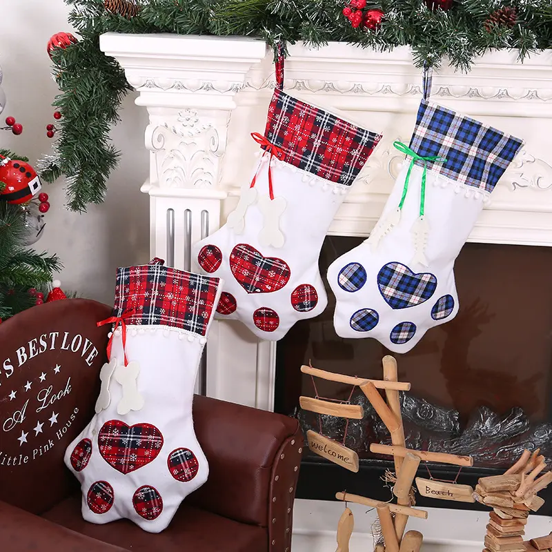 Plaid Christmas Stocking New Year Gift Bag for Pet Dog Cat Christmas Goods Xmas Tree Hanging Ornaments Navidad