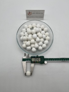 Billes en céramique à haute teneur en alumine pour broyeur à boulets de ciment, 92 % Al2O3, céramique industrielle, broyage ultrafin 1-90 mm - Product Image 6