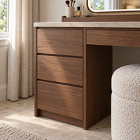 Coiffeuse moderne en bois sur mesure avec miroir, plateau aspect pierre et tiroirs de rangement pour hôtel, salon et chambre à coucher