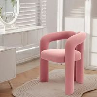 Chaise de salle à manger scandinave contemporaine en velours crème avec structure en acier, mobilier moderne pour chambre à coucher et maison