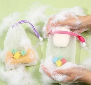 Super Foaming Soap Bag with Sponge & Ribbon - 9x12cm PE Mesh <b>Pouch</b>, Multi-Color Bath Accessory for Travel & Home - Product Image 5