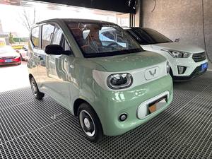 Voiture électrique d'occasion Wuling Hongguang MINI EV 2025, 4 portes, Premium, autonomie 205 km, faible kilométrage, véhicule électrique chinois - Product Image 2