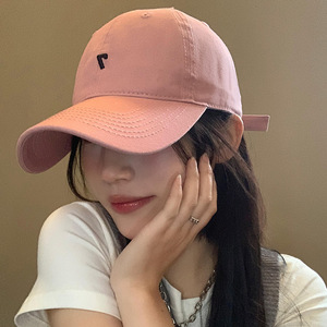 Gorra de Béisbol de Alta Calidad OEM para Parejas, Gorra de Visera Suave, Sombrero de Sol de Ala Ancha que Estiliza el Rostro para Primavera y Verano - Product Image 3