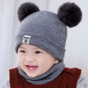 Ensemble bonnet et écharpe en tricot pour enfants, bébés, avec pompon noir pour l'hiver - Product Image 5