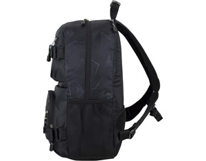 Échantillon gratuit Sac à dos de sport de grande capacité pour le skateboard, le ski, l'alpinisme, en nylon léger avec porte-casque - Product Image 3