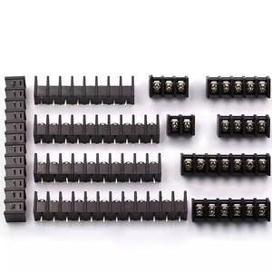 KF35C-8.25-2P/3P/4P Insert the 8.25mm Spacing <b>Fence</b> Terminal Into the Middle <b>Pins</b> - Product Image 1