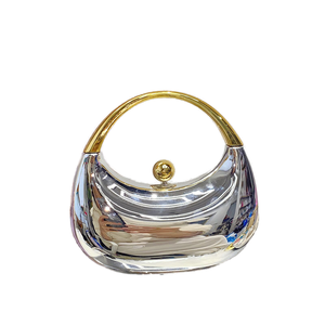 Sac rigide en acrylique brillant en forme de coquille, élégant et unique, pour soirée, avec dégradé lunaire, pochette à monnaie et porte-rouge à lèvres, fermeture à loquet, capacité 1-1,9L, bandoulière simple - Product Image 1