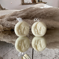 Handgefertigte Sojawachs-Kunstkerze Modernes Abstraktes Mondgesicht-Design Wohndekor Geformte Aromatherapie-Glaskerze Geburtstage Vatertag