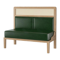 Ensemble de meubles de restaurant et d'hôtel contemporains XZY OEM, table en bois, chaises en rotin, canapé en cuir vert, sièges de banquette