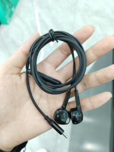 Productos electrónicos de tendencia Listo <span class=keywords><strong>para</strong></span> enviar <span class=keywords><strong>Auriculares</strong></span> de música con cable <span class=keywords><strong>Auriculares</strong></span> Accesorios portátiles <span class=keywords><strong>para</strong></span> teléfonos inteligentes Electrónica de consumo - Product Image 3