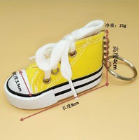 Wholesale Mini Canvas Tennis Shoe Key Chain Sneaker Keychain Cool Birthday Party Favors Key Ring