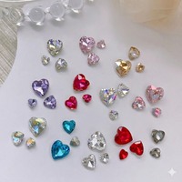 Perles de luxe en verre cristal 3D en forme de cœur, à pointe percée, pour ongles, avec base scintillante, tailles et couleurs assorties, jolies décorations pour ongles