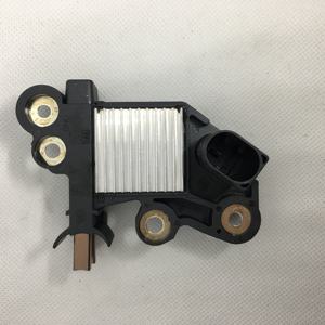 RÉGULATEUR D'ORIGINE <span class=keywords><strong>12V</strong></span> 0272220855 0 272220855 POUR CRAFTER POUR <span class=keywords><strong>BOSCH</strong></span> - Product Image 2