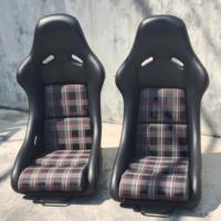 Maßgefertigte RECARO Pole Racing Schalensitze mit Personalisierter Polsterung für VW Golf MK7 MK8 GTI Golf R Innenraum-Modifikation