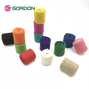 Rubans Gordon en gros, rubans en <span class=keywords><strong>jute</strong></span> naturelle avec fil métallique <span class=keywords><strong>de</strong></span> 6 cm, rouleaux <span class=keywords><strong>de</strong></span> rubans en <span class=keywords><strong>toile</strong></span> <span class=keywords><strong>de</strong></span> <span class=keywords><strong>jute</strong></span>, rubans pour sacs en <span class=keywords><strong>jute</strong></span>, magnifiques rubans en <span class=keywords><strong>jute</strong></span> pour emballages cadeaux - Product Image 2