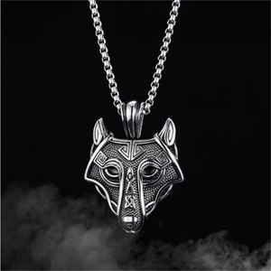 Retro Personal 3D Design Celtic Wolf Head Shaped Pendant Hip-Hop Stainless Steel Mens Pendant Necklace - Product Image 1