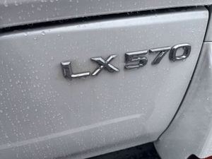 <span class=keywords><strong>Lexus</strong></span> <span class=keywords><strong>LX</strong></span> <span class=keywords><strong>570</strong></span> SUV USADO 2023 Económico - Product Image 2