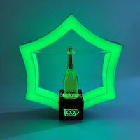 L'usine de Shenzhen fournit un logo gravé au laser personnalisé acrylique métal sept couleurs barre de présentation de bouteille LED lueur pour le salon de fête