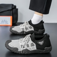 Chaussures de course pour homme, design de créateur, tissu de créateur, semelle épaisse, bout arrondi, best-seller, confortables, chaussures de sport pour la course à pied