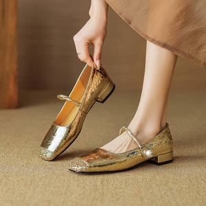 French Thick Heel Toe Pearl Fairy Lady's Shoes Women Spring Petites Sequin Flats Low Heel Flats - Product Image 1