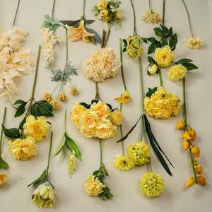 Fleurs en soie jaunes réalistes, toucher réel, couleur chaude, arrangement floral pour la décoration de mariage, fond de scène, allée, décoration d'événements - Product Image 4