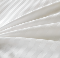 Ensemble de literie en satin à rayures pour hôtel taie d'oreiller en polyester ensemble de housse de couette drap-housse Vente en gros