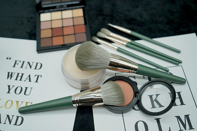 High Good Quality Low Moq Rose Gold Green Double Head Flat Eye Brow Shadow Contour Blending Brushes Full Kit Set Makeup Brush
