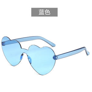 Lunettes de <span class=keywords><strong>soleil</strong></span> tendance rétro FanYue 2022, couleur bonbon, orange, bleu clair, forme de cœur, UV375, sans monture, <span class=keywords><strong>pas</strong></span> <span class=keywords><strong>cher</strong></span>, vente en gros, sport, unisexe - Product Image 5