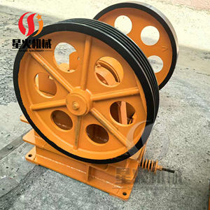 Trituradora de Mandíbulas de Descarga Rápida con <span class=keywords><strong>Flujo</strong></span> Uniforme para Aumentar la Velocidad de Procesamiento de Pequeñas Cantidades - Product Image 1