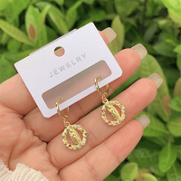 À la mode nouveau cuivre plaqué or 18 carats diamant intégré coloré zircone Sainte oreille goujons multi-style femmes vêtements quotidiens cadeaux