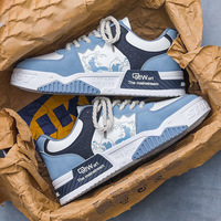 Nouvelles chaussures décontractées pour hommes, style streetwear, légères, à lacets, colorées, pour la marche quotidienne, le skate et les activités de plein air.