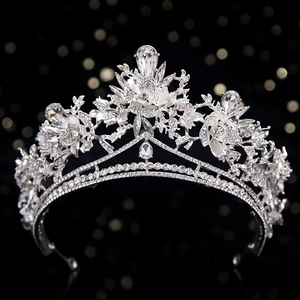 2023 New Crystal Bride <span class=keywords><strong>Tiara</strong></span> Crown diademi da sposa Head Jewelry Diadem fasce diademi <span class=keywords><strong>e</strong></span> corone matrimonio per le donne - Product Image 1