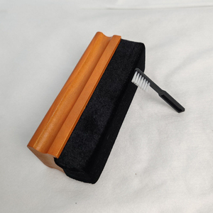 Juego de cepillos de limpieza de discos de vinilo con mango de madera personalizado de fábrica, cabezal de espuma de terciopelo antiestático para tocadiscos LP - Product Image 4