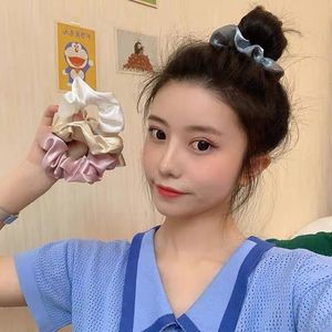 Yucat Bán Buôn Biểu Tượng Tùy Chỉnh Satin Scrunchies Chất Lượng Tốt Scrunchy Rắn Màu Đàn Hồi Tóc Ban Nhạc Tóc Đuôi Ngựa Phụ Kiện Cho Phụ Nữ - Product Image 5