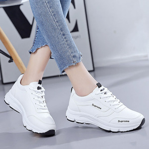 <span class=keywords><strong>Scarpe</strong></span> Sportive Comode <span class=keywords><strong>di</strong></span> Ultima Generazione per <span class=keywords><strong>Donna</strong></span>, Sneakers alla <span class=keywords><strong>Moda</strong></span> <span class=keywords><strong>da</strong></span> Fornitore Cinese - Product Image 4