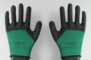 Gants en polyester blanc de type hiver en mousse antidérapante d'approvisionnement direct d'usine avec gant enduit de latex - Product Image 3