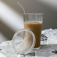 Cangkir Tumbler kaca bergaris klasik, dengan sedotan dan tutup sederhana garis cangkir kopi cangkir es teh 350ml