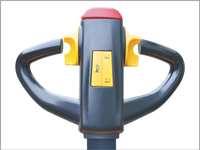 Transpalette Électrique Glad CBD15W 4x4 avec Batterie Plomb-Acide, Capacité 1,5T-2,0T, Chariot à Plateau, Pneus en Polyuréthane, Longueur de la Fourche 1150mm