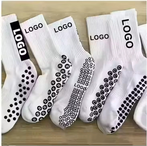 Calcetines de Fútbol Personalizados al por Mayor – Calcetines Antideslizantes de Nailon y Lana Merino con Soporte – Directo de Fábrica - Product Image 5